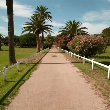Golfe St Tropez Appt 5 Personnes Parcs De 500m Grimaud